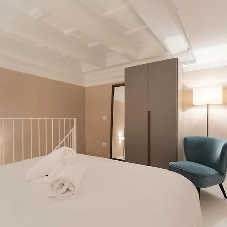 Apartment Scala Via Borgo Pinti Florence