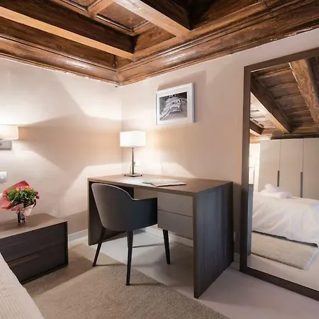 Scala Via Borgo Pinti * Florence