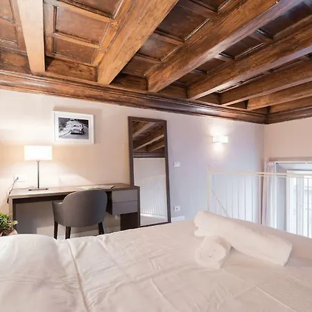 Apartment Scala Via Borgo Pinti *