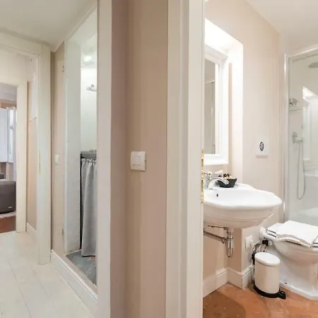 Appartement Scala Via Borgo Pinti
